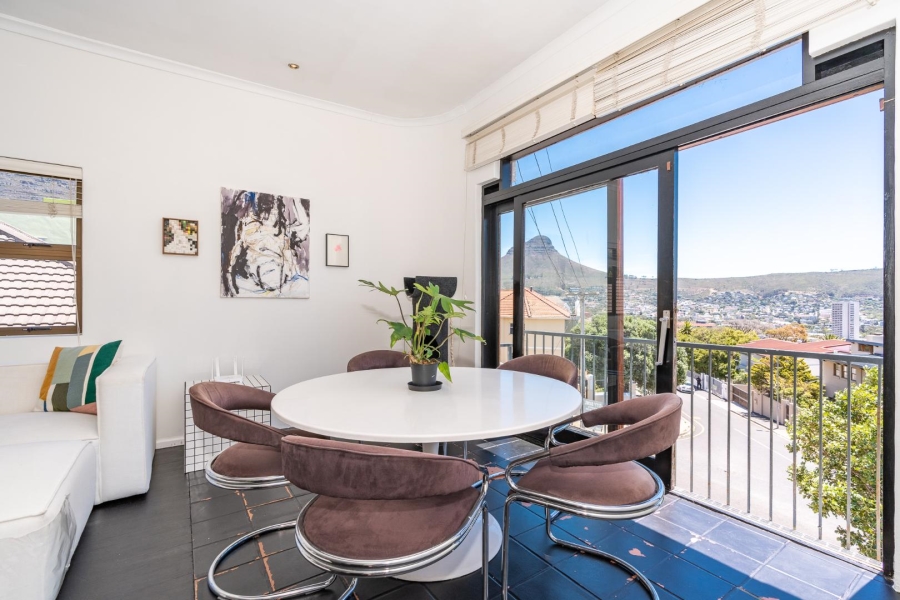 To Let 2 Bedroom Property for Rent in Vredehoek Western Cape